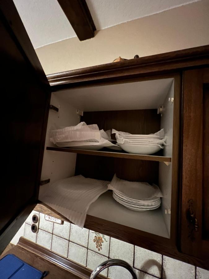 Duisburg Feelhome, Flughafen Nah,3-Schlafzimmer, Dusche Ebenerdig, Zentral, Wifi, Ground Floor Ngoại thất bức ảnh