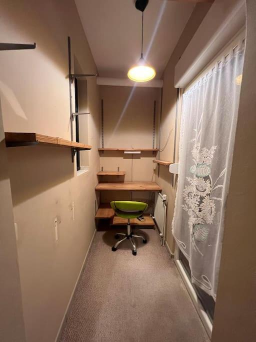 Duisburg Feelhome, Flughafen Nah,3-Schlafzimmer, Dusche Ebenerdig, Zentral, Wifi, Ground Floor Ngoại thất bức ảnh